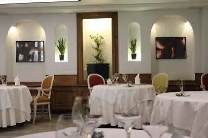 La Poularde Hotel 3*
